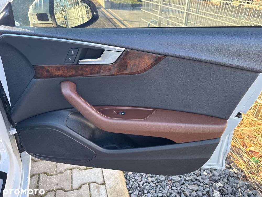 Audi A5 Sportback 2.0 TFSI quattro S tronic - 28