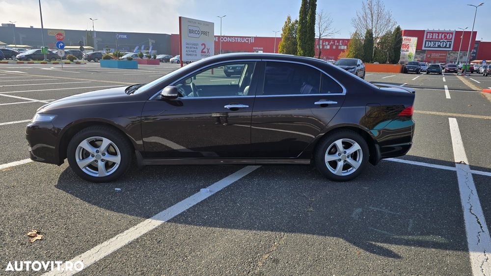 Honda Accord 2.0i Exec - 2