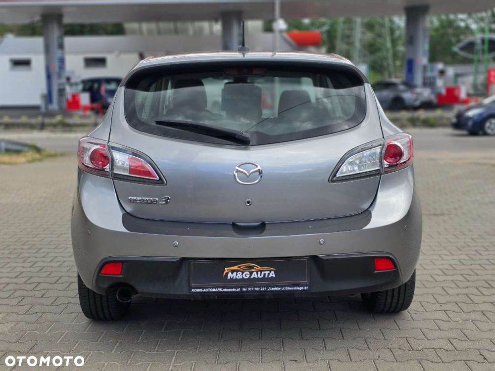 Mazda 3 - 5