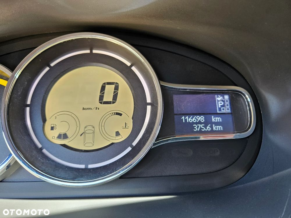 Renault Fluence dCi 110 FAP EDC Sportway - 20