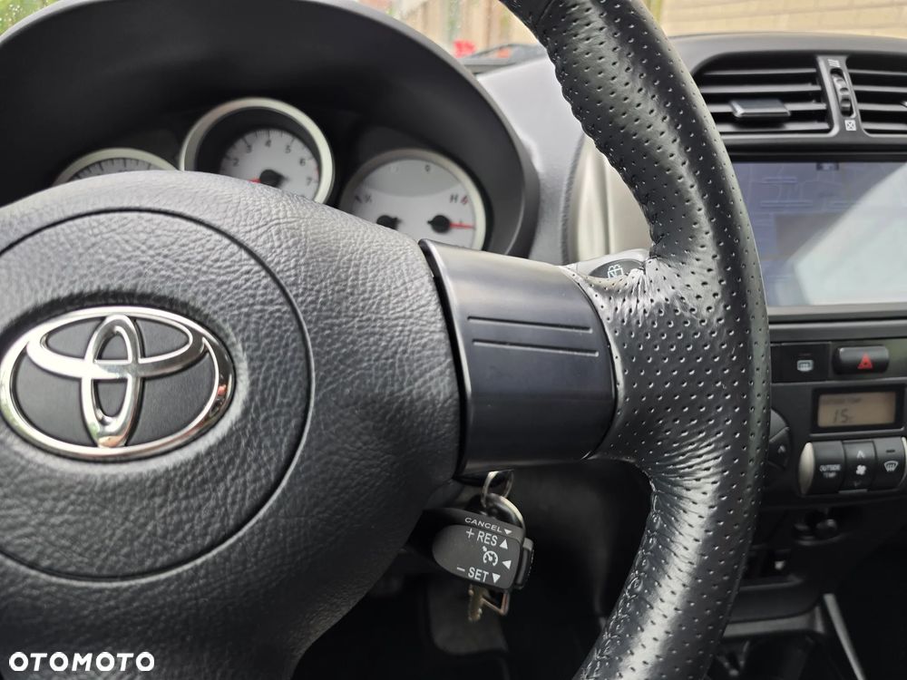 Toyota RAV4 4x4 Executive - 27