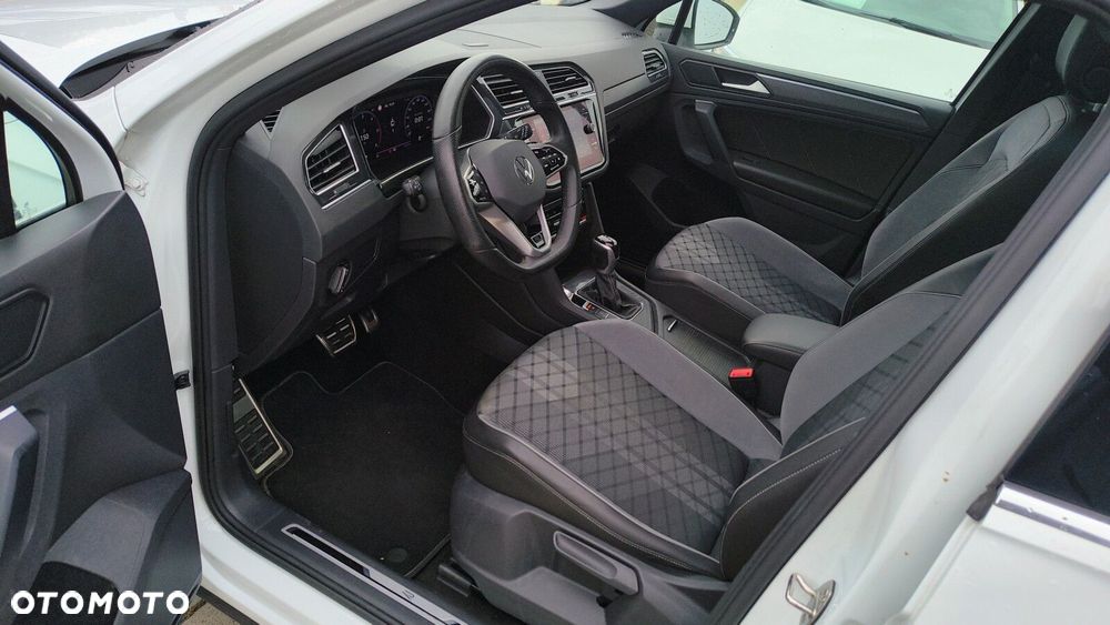 Volkswagen Tiguan - 10