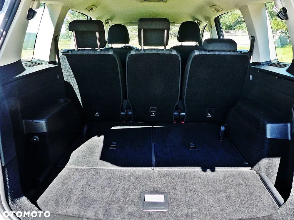 Volkswagen Touran 1.2 TSI (BlueMotion Technology) Comfortline - 11