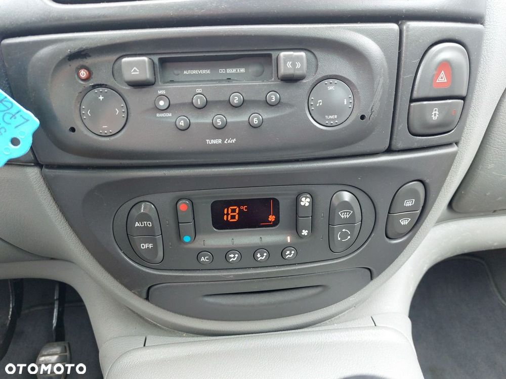 Renault Scenic - 20