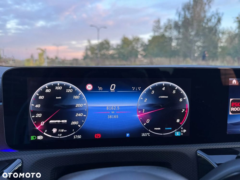 Mercedes-Benz CLA - 18