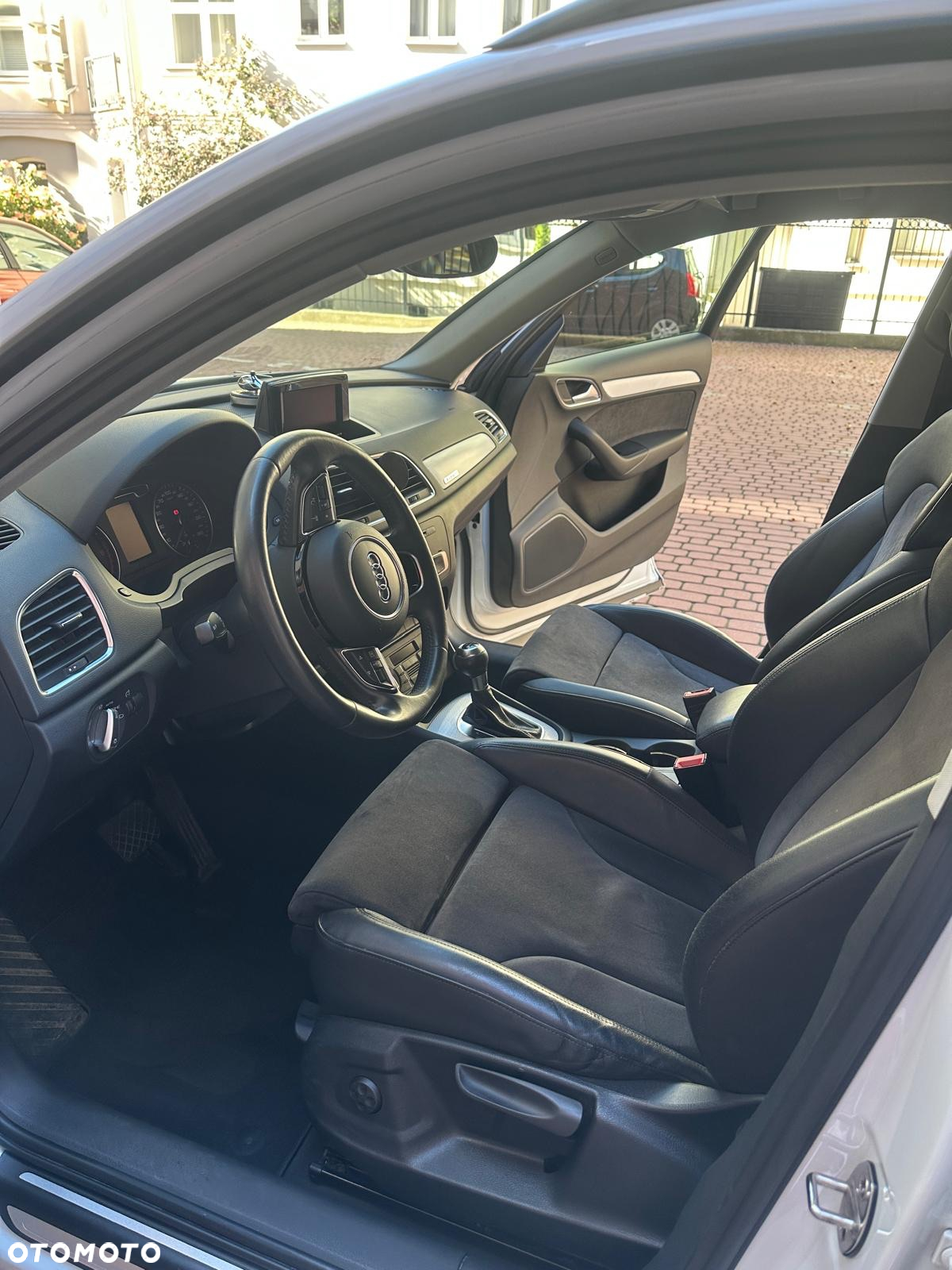Audi Q3 2.0 TDI Quattro S tronic - 11