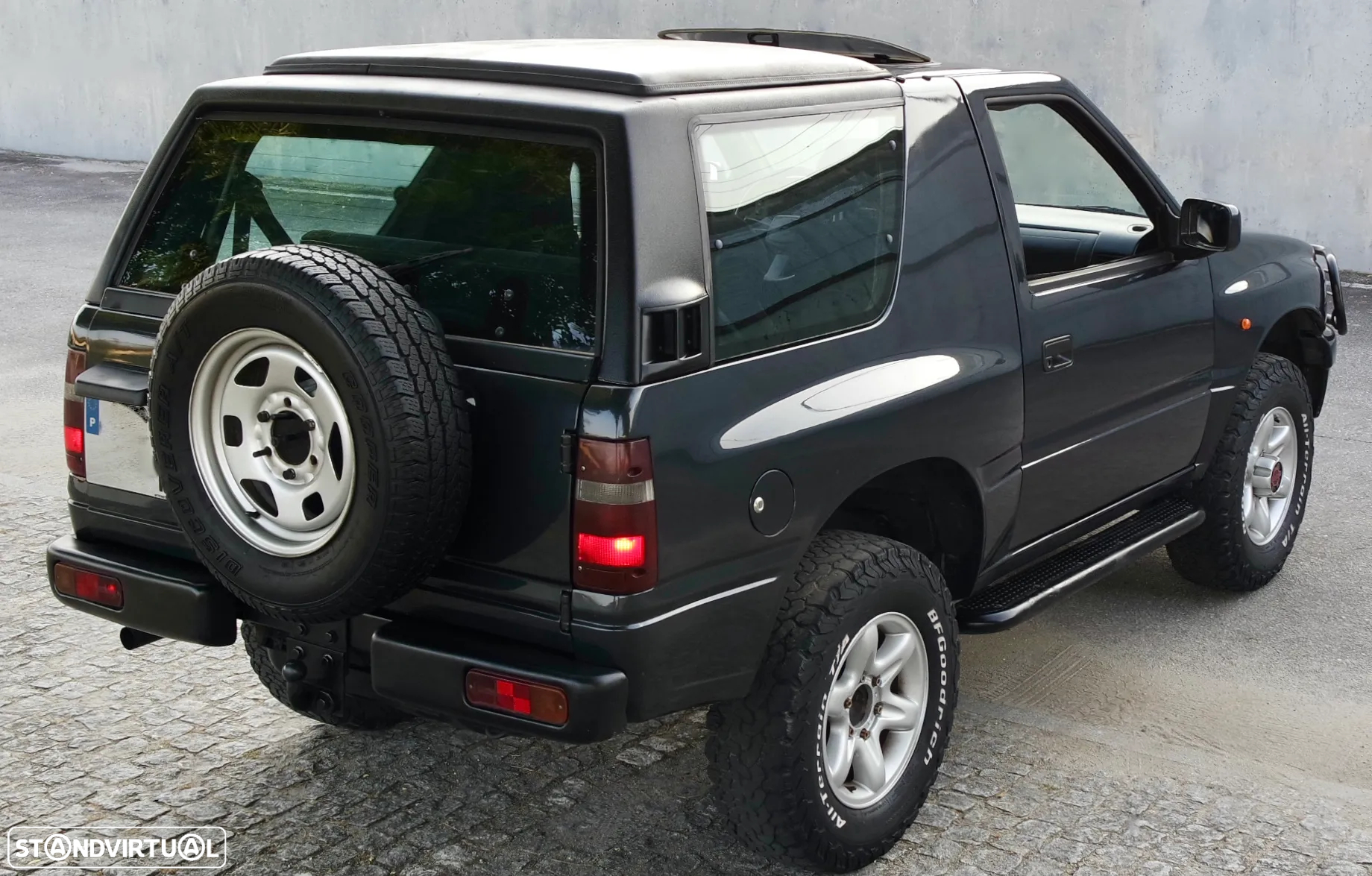 Opel Frontera 2.5 TD Sport Softtop - 2