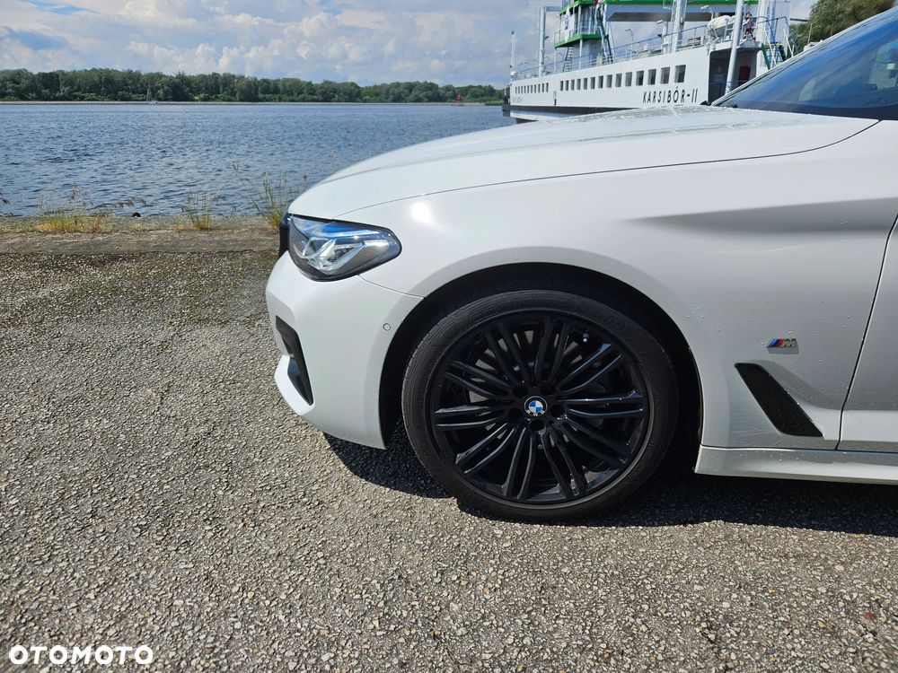 BMW Seria 5 530i - 2