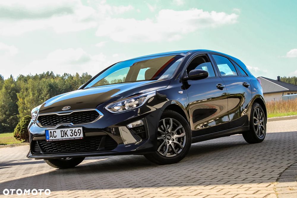 Kia Ceed 1.4 CVVT Dream-Team Edition - 2