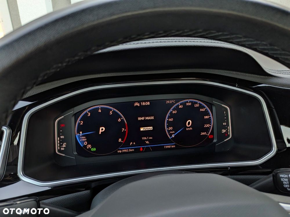 Volkswagen T-Roc 1.5 TSI R-Line DSG - 24