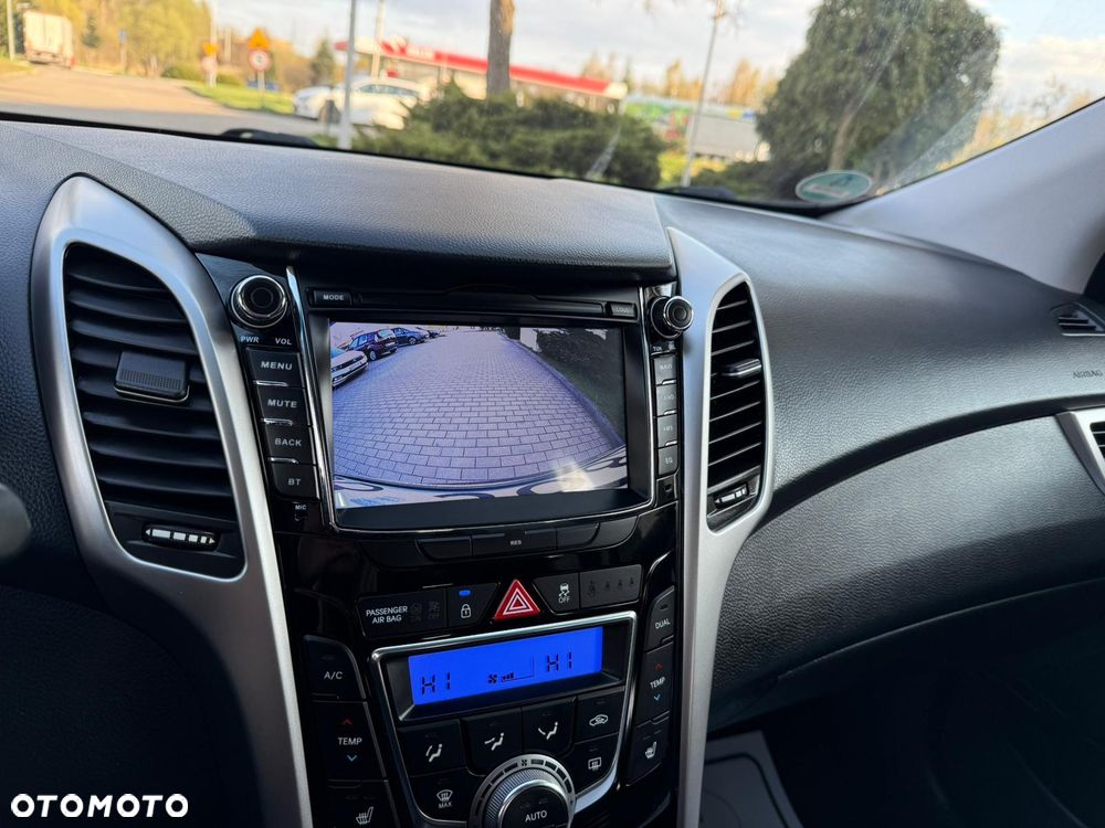 Hyundai i30 1.4 Passion - 15