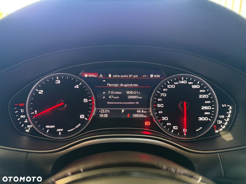 Audi A6 Avant 2.0 TDI Quattro S tronic - 24