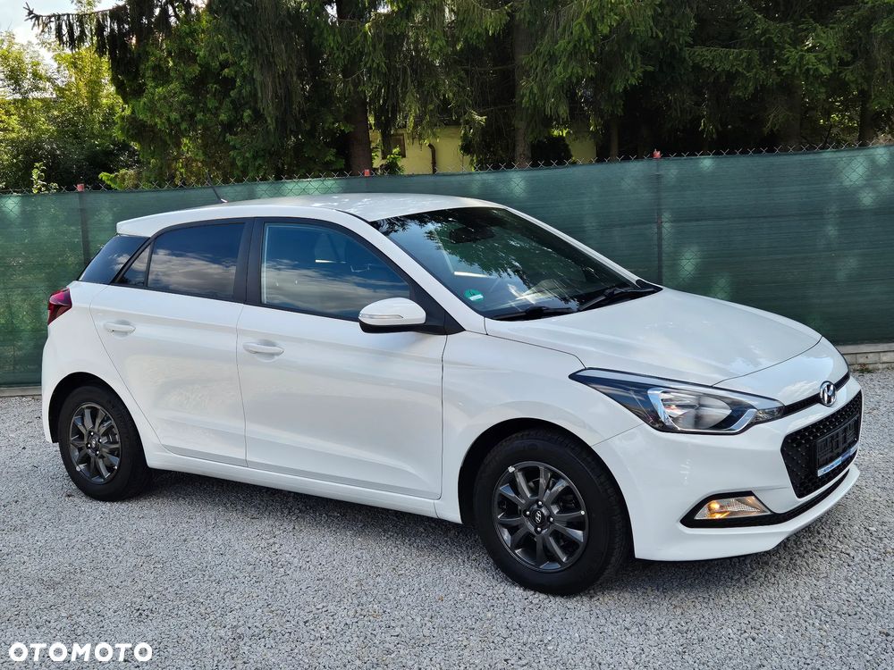 Hyundai i20 1.2 Passion - 9