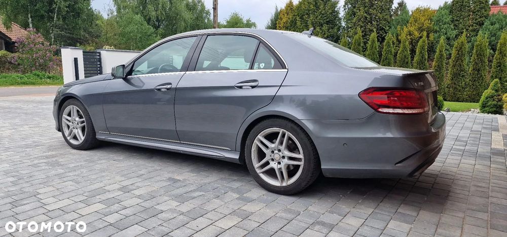 Mercedes-Benz Klasa E 350 4Matic 7G-TRONIC - 6