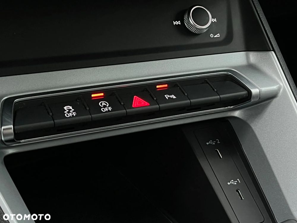 Audi Q3 35 TFSI Advanced S tronic - 27