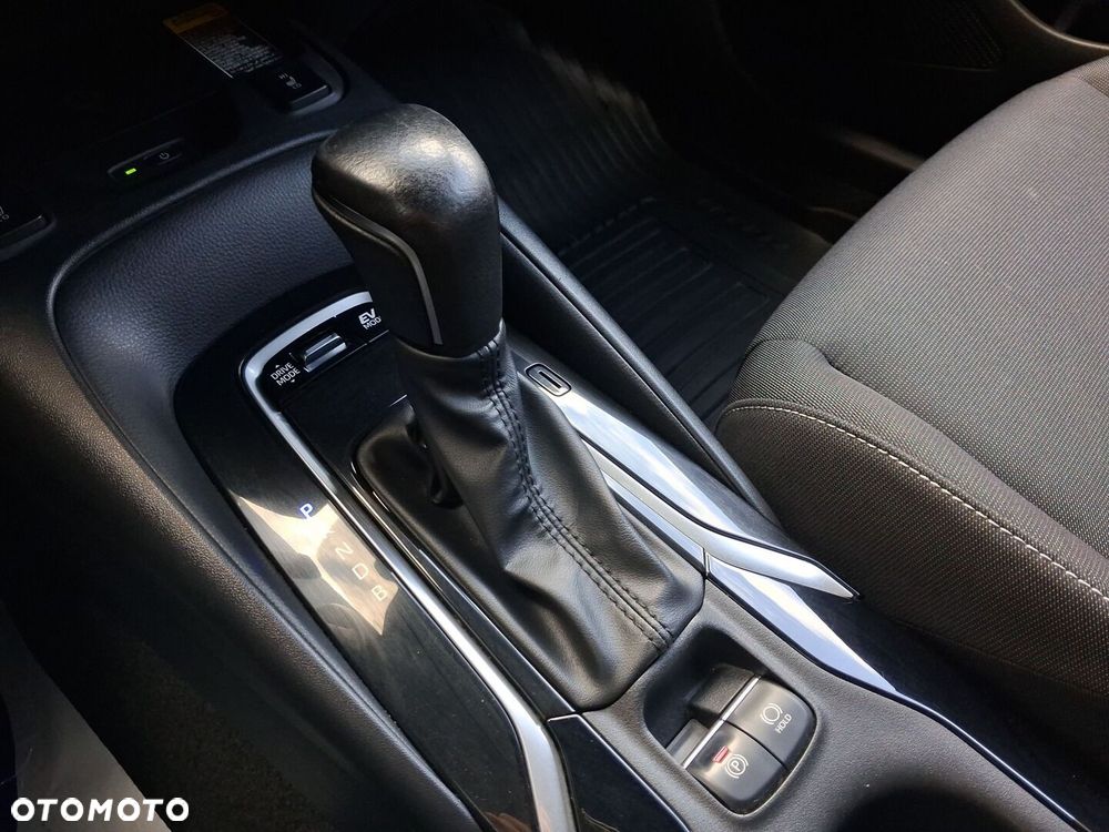 Toyota Corolla 1.8 Hybrid Comfort - 23