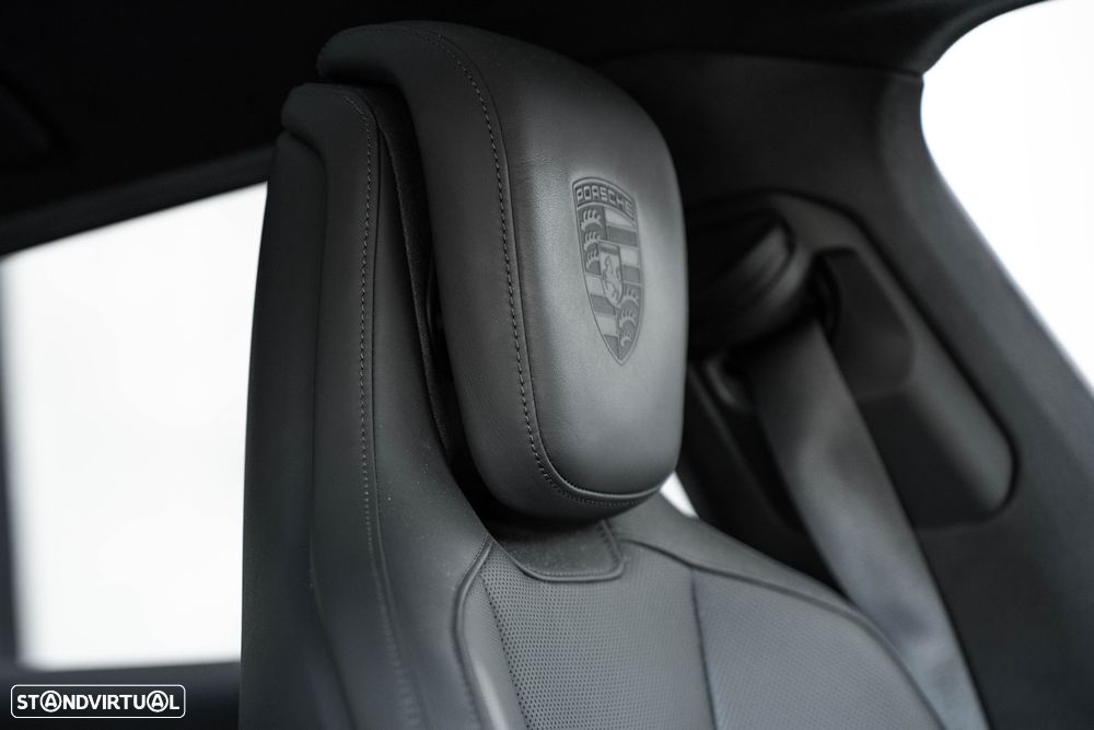 Porsche Taycan Sport Turismo Turbo S - 48