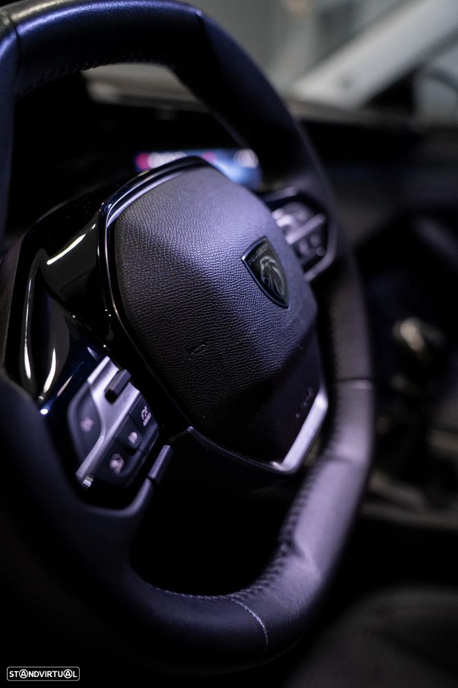 Peugeot 308 1.2 PureTech Allure - 26