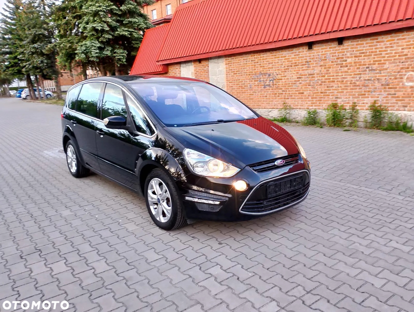 Ford S-Max 2.0 TDCi DPF Ambiente - 2