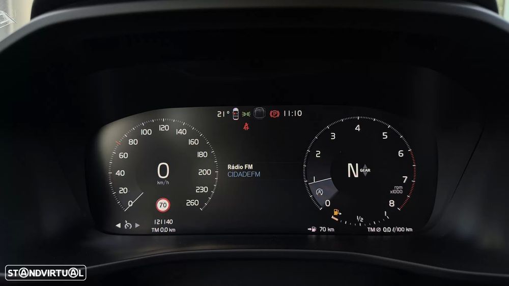 Volvo XC 40 1.5 T2 Momentum Core - 7