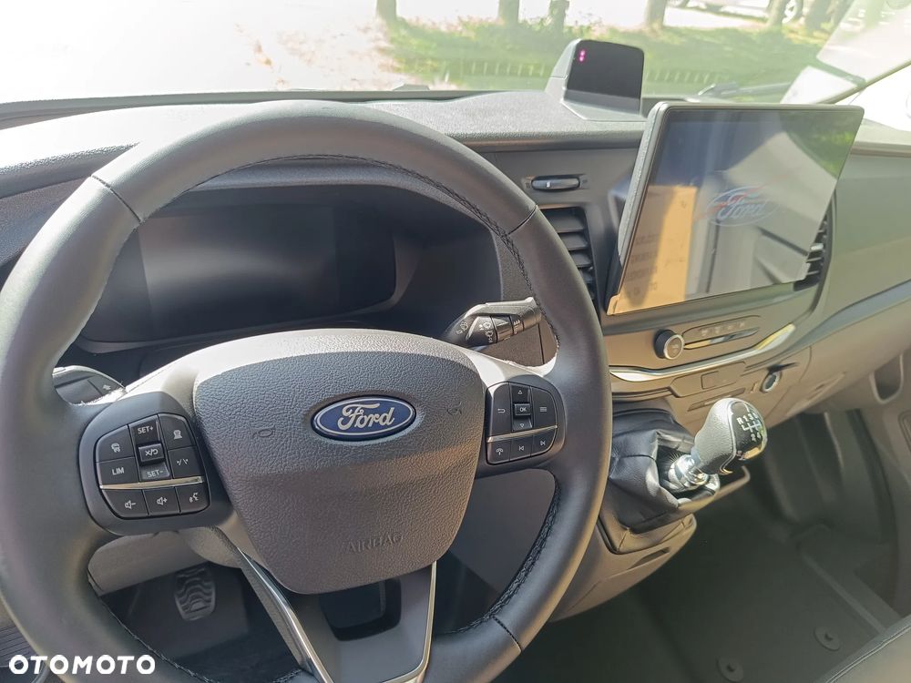 Ford Transit Brygadowy Trend 2.0 ECOBLUE 130 KM LDT 6.2 M6  FWD - 14
