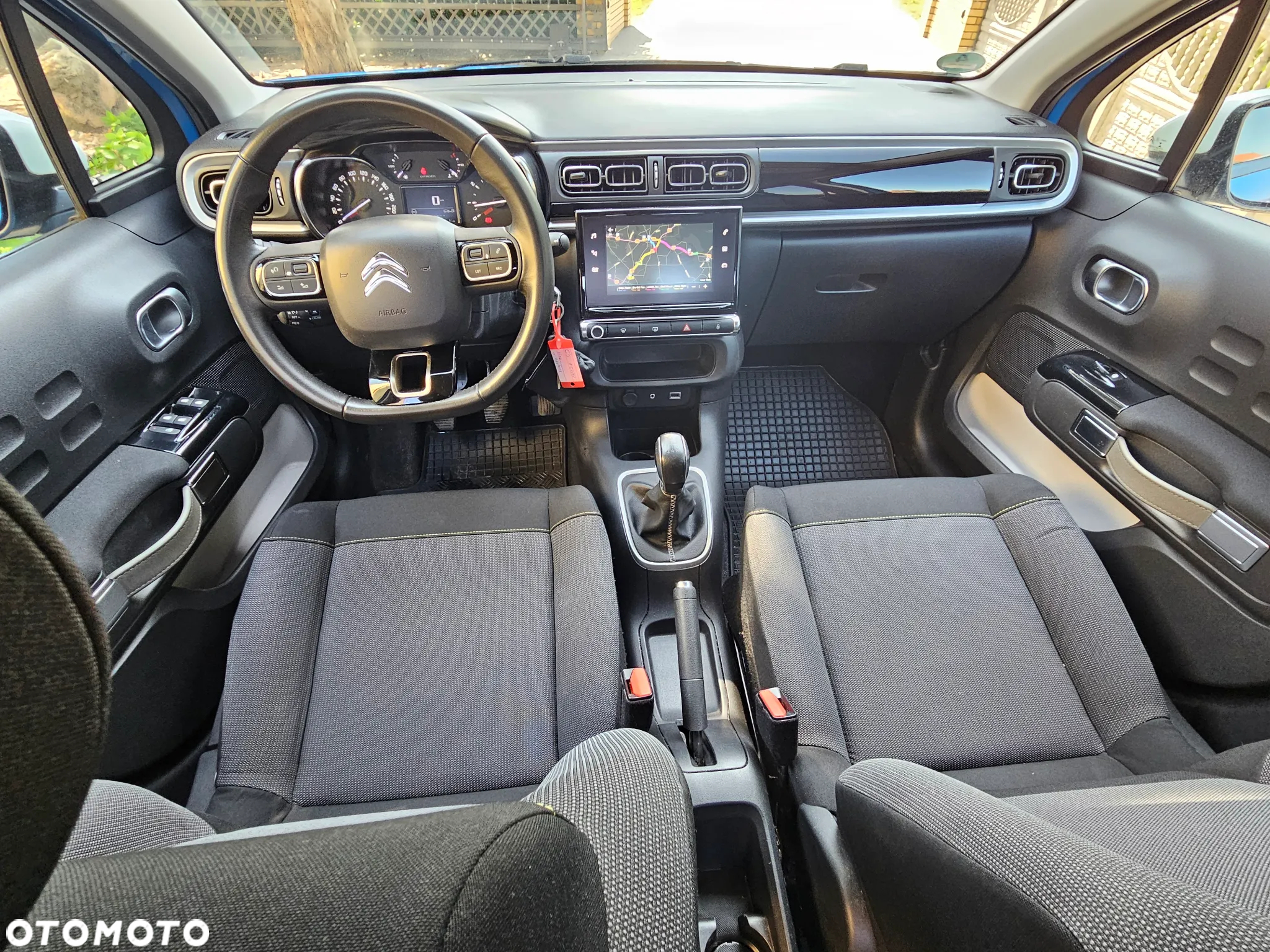 Citroën C3 1.2 PureTech Shine S&S - 18