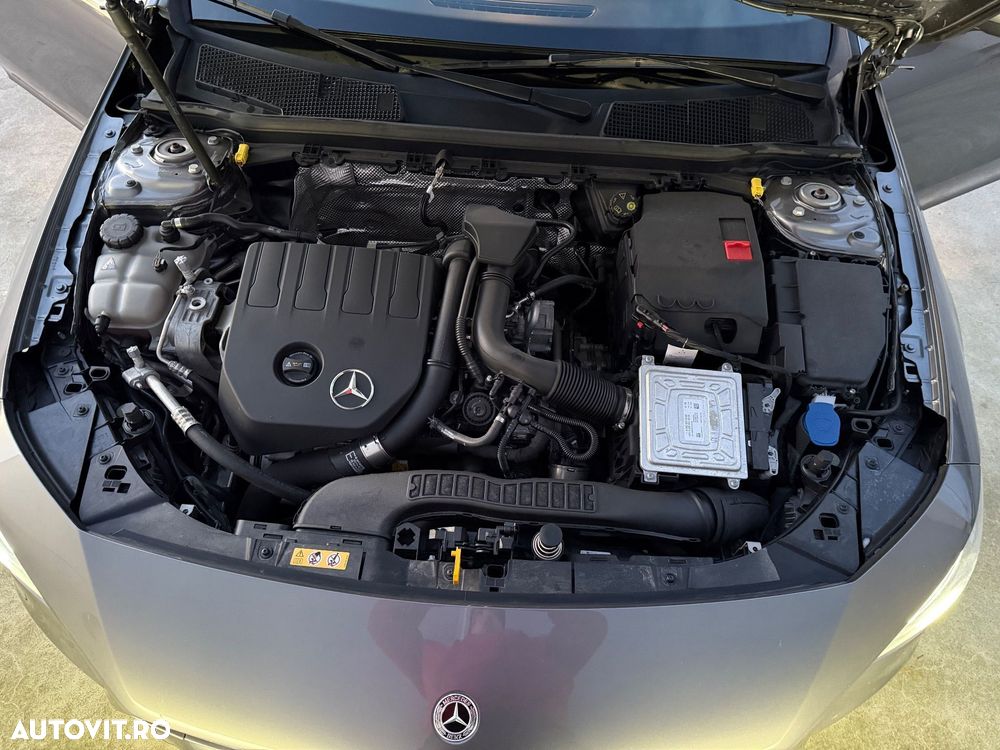 Mercedes-Benz CLA 180 7G-DCT AMG Line - 19