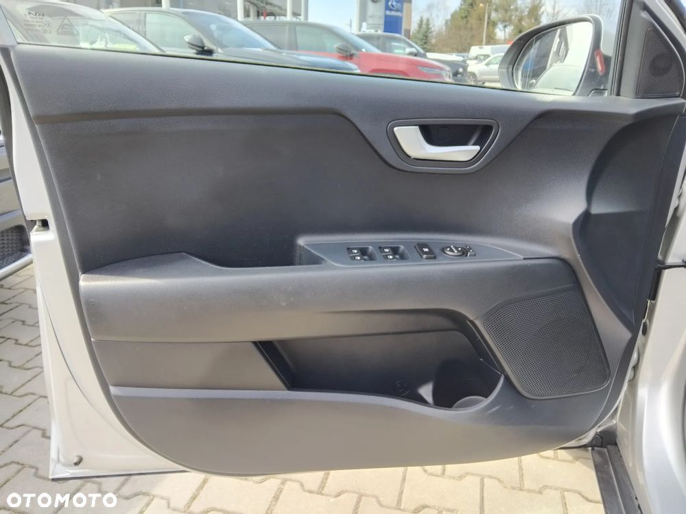 Kia Stonic 1.0 T-GDI M - 21
