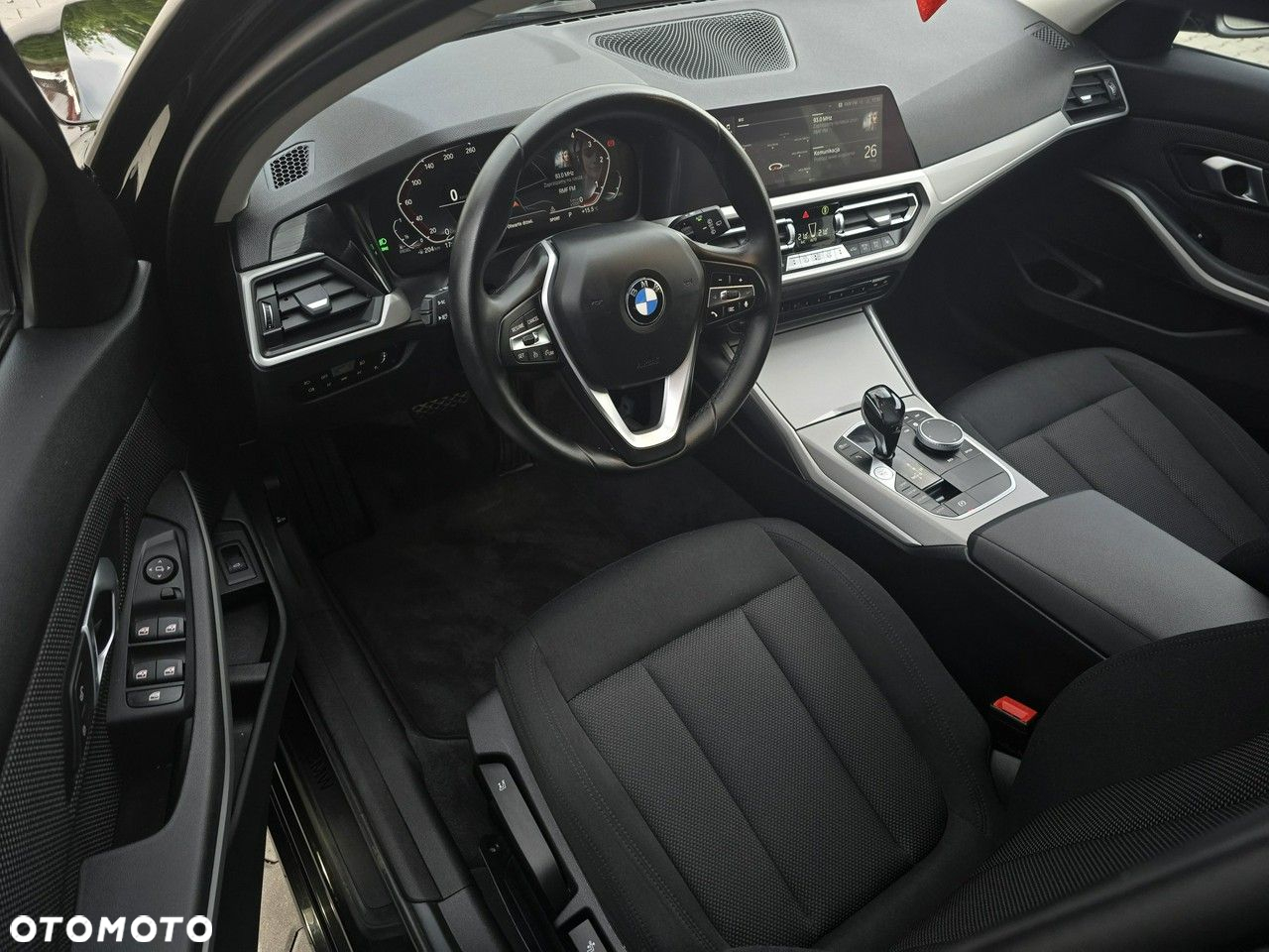 BMW Seria 3 318d Luxury Line - 8