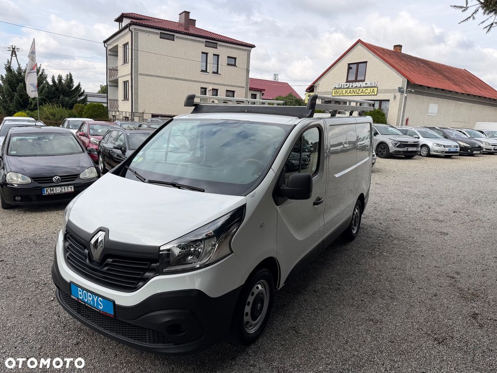 Renault Trafic - 25