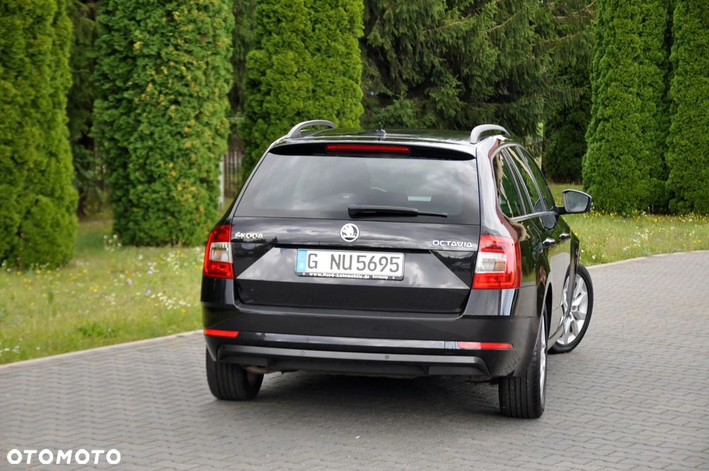 Skoda Octavia 2.0 TDI Elegance DSG - 7
