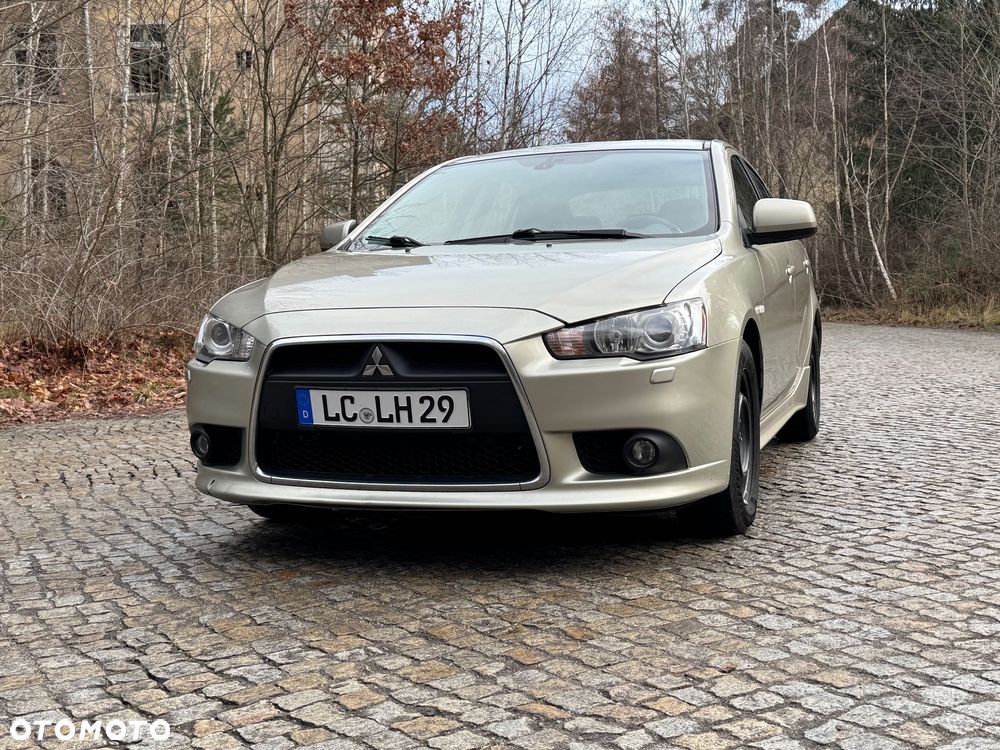 Mitsubishi Lancer 1.8 Invite - 5