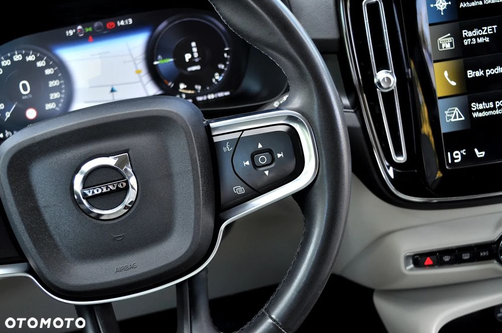 Volvo XC 40 T4 Plug-In Hybrid Plus Bright - 28