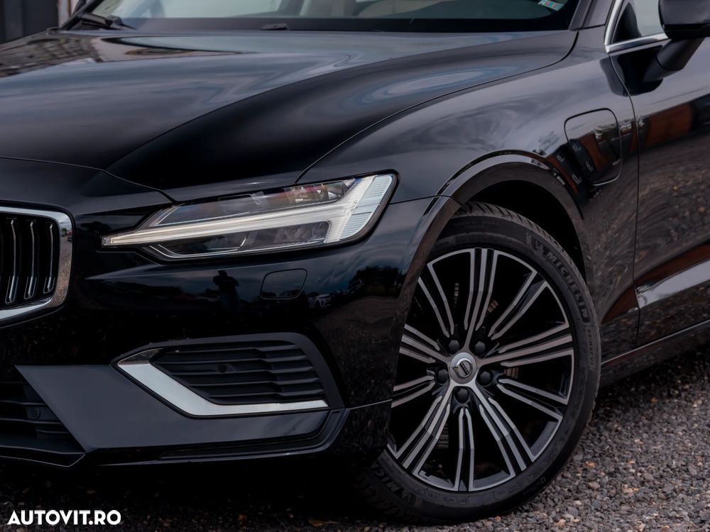 Volvo V60 T6 AWD Recharge Geartronic Inscription - 10