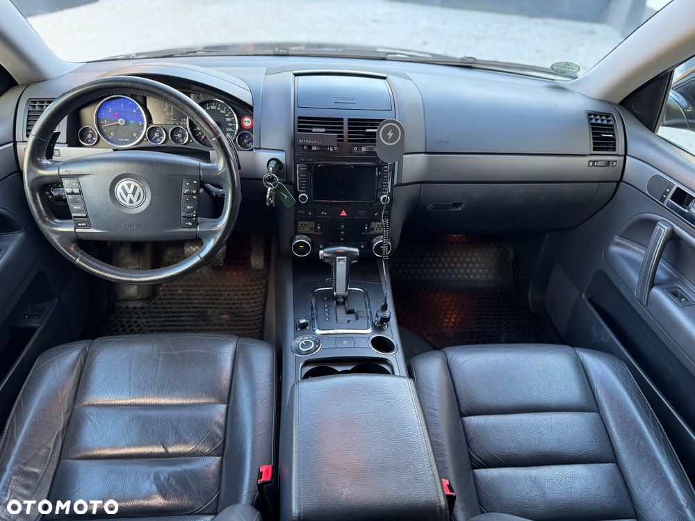 Volkswagen Touareg - 8