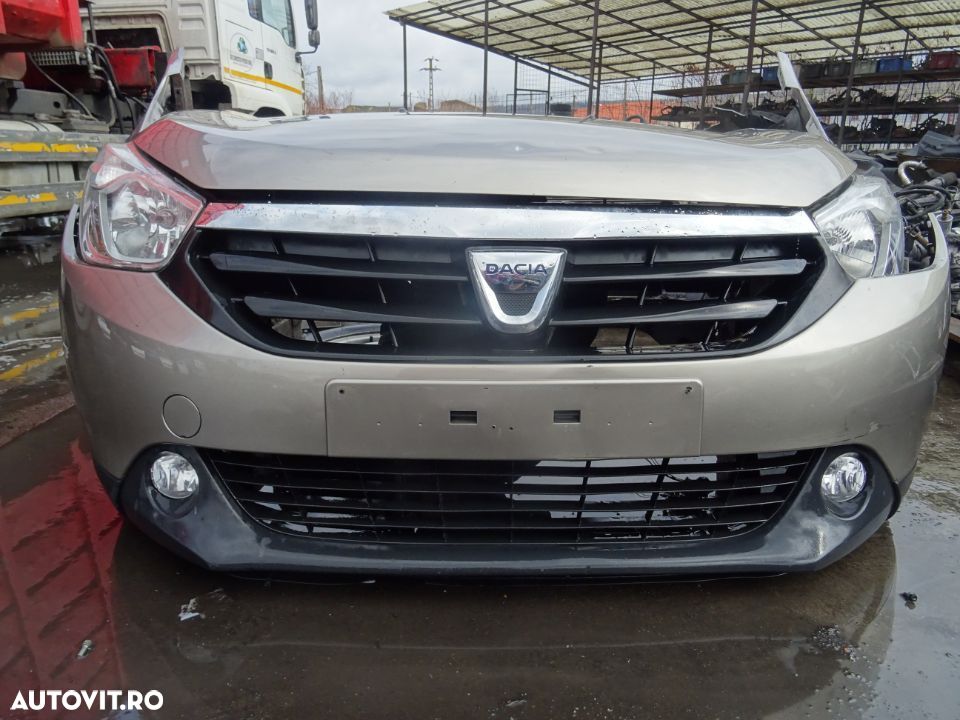 Vand Fata Completa Dacia Lodgy din 2014 volan pe stanga - 3