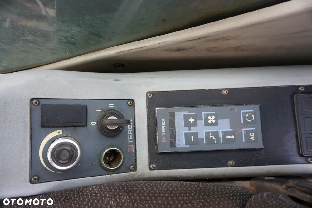 Atlas TC 225 LC - 13