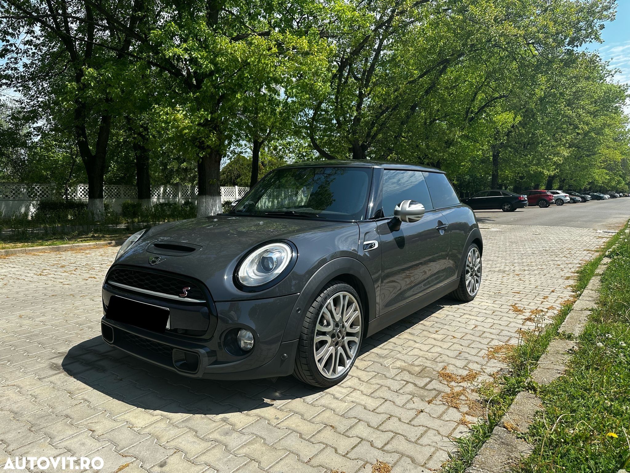 Mini Cooper S - 1