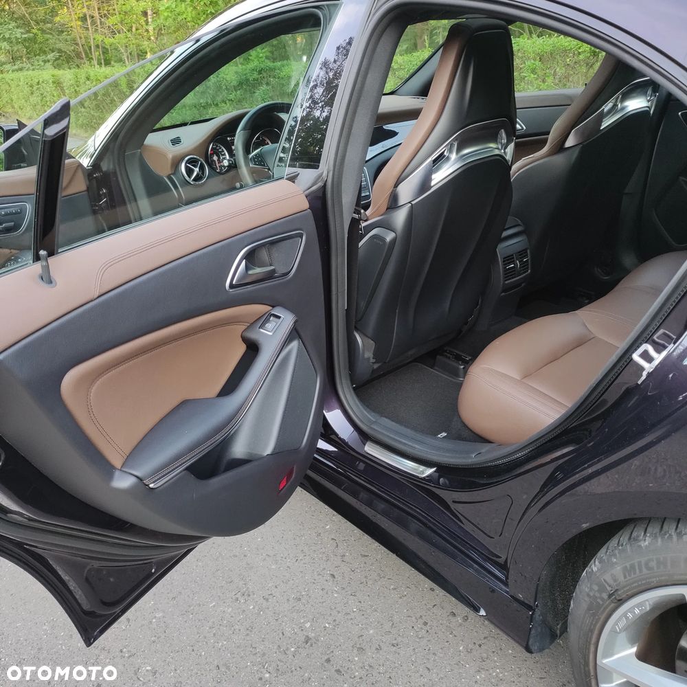 Mercedes-Benz CLA AMG 45 4-Matic - 23