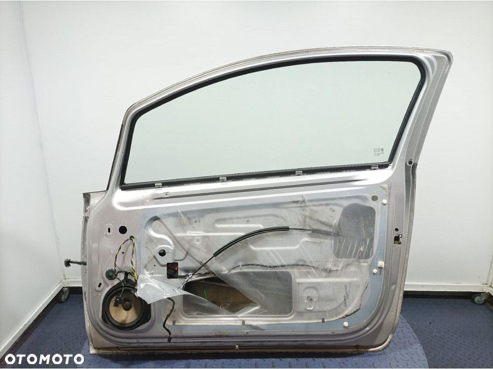 OPEL CORSA D 3D DRZWI PRZÓD PRZEDNIE PRAWE Z157 - 16