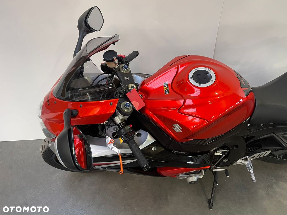 Suzuki GSX-R - 12