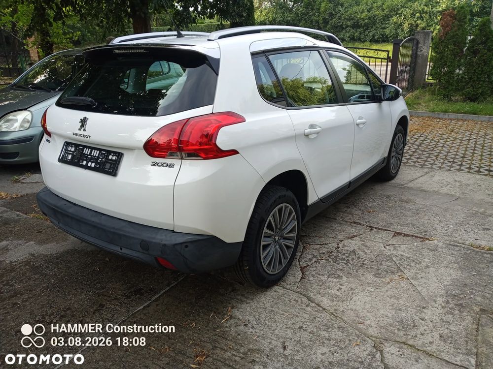 Peugeot 2008 1.2 Pure Tech GPF Active S&S - 3