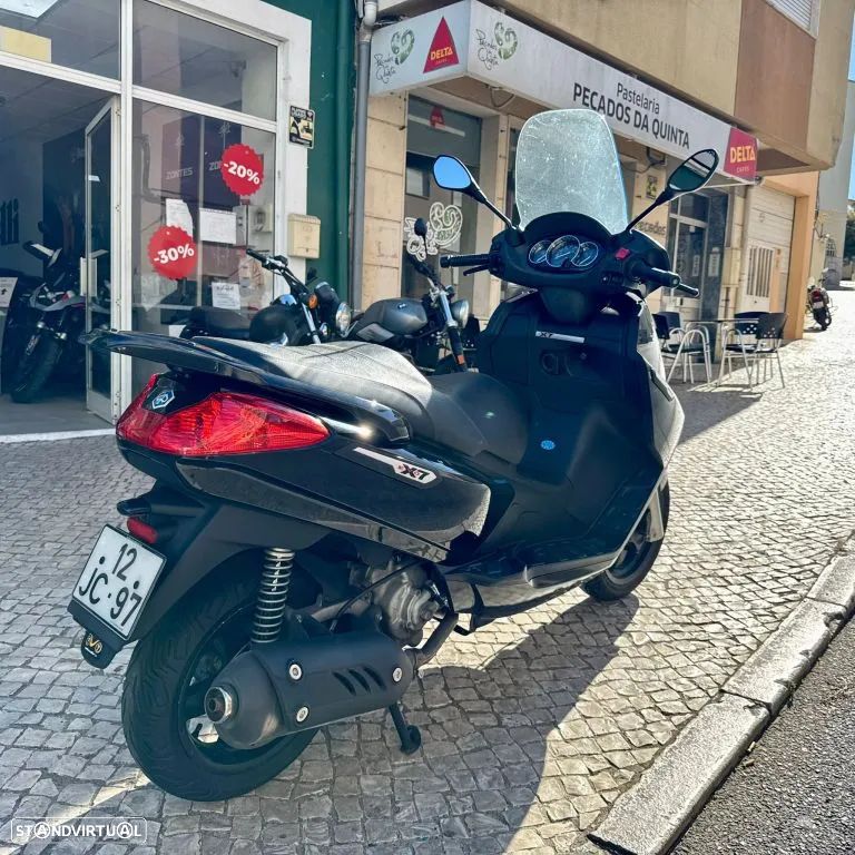 Piaggio XEvo X7 - 20