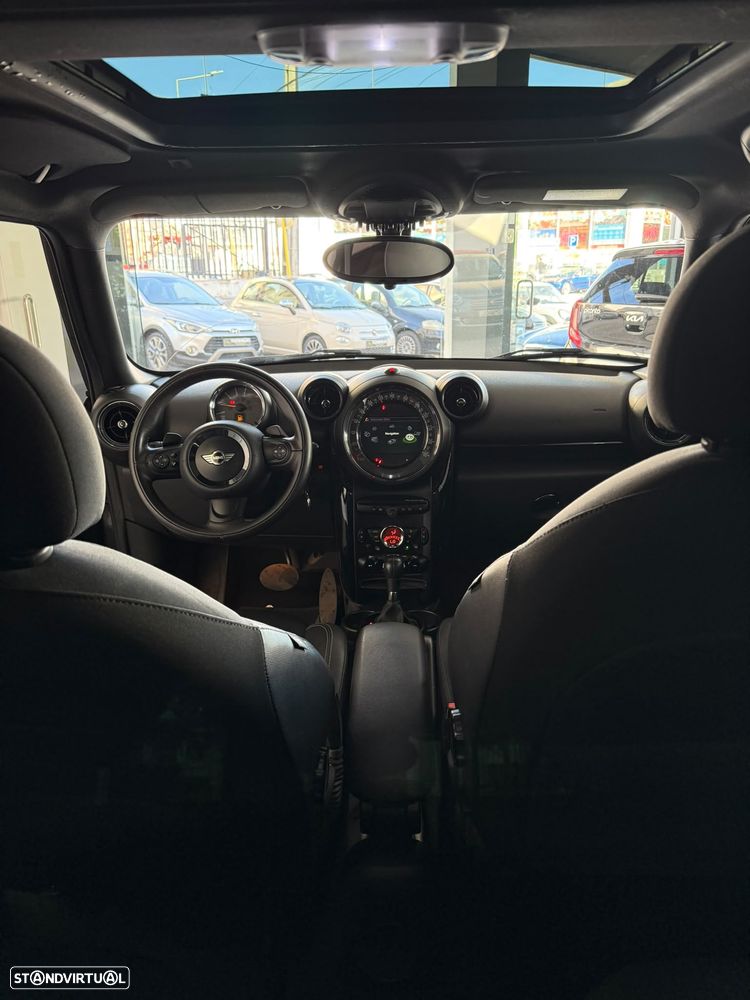 MINI Paceman Cooper D Auto - 11