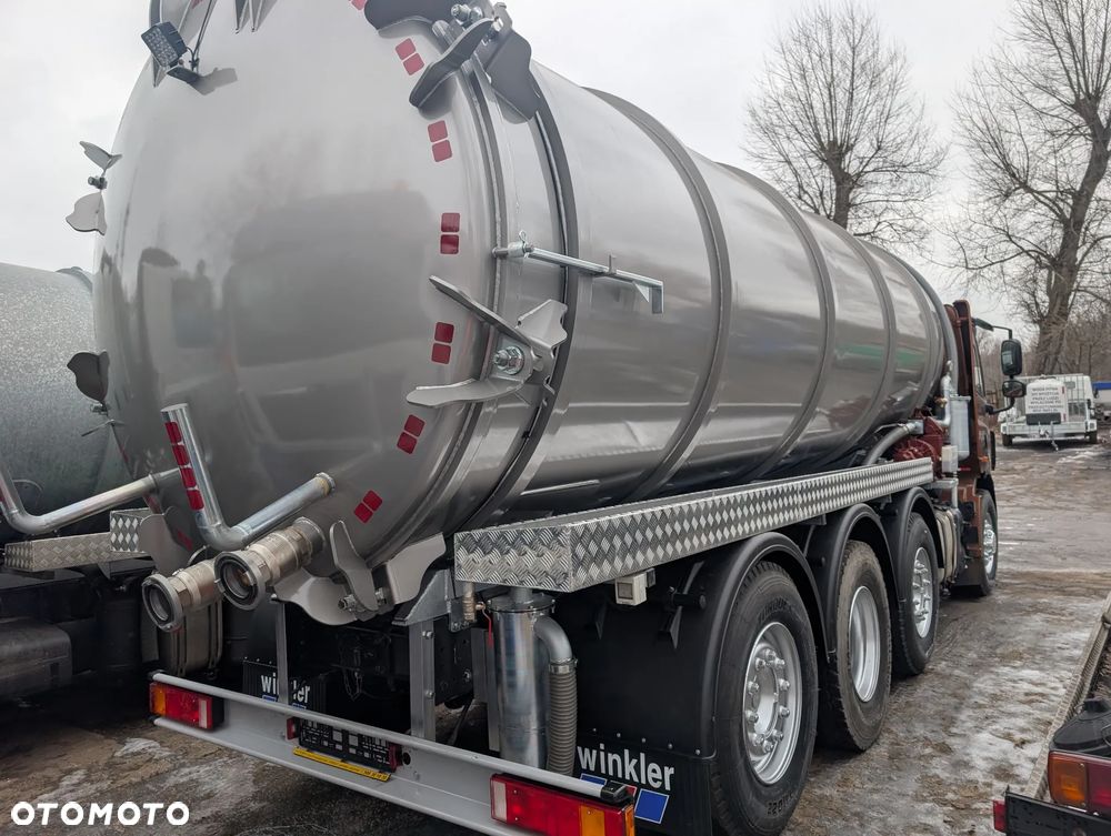 DAF asenizacyjny [4x4 hydrodrive] - 3