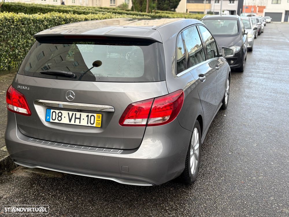 Mercedes-Benz B 180 d Style - 2