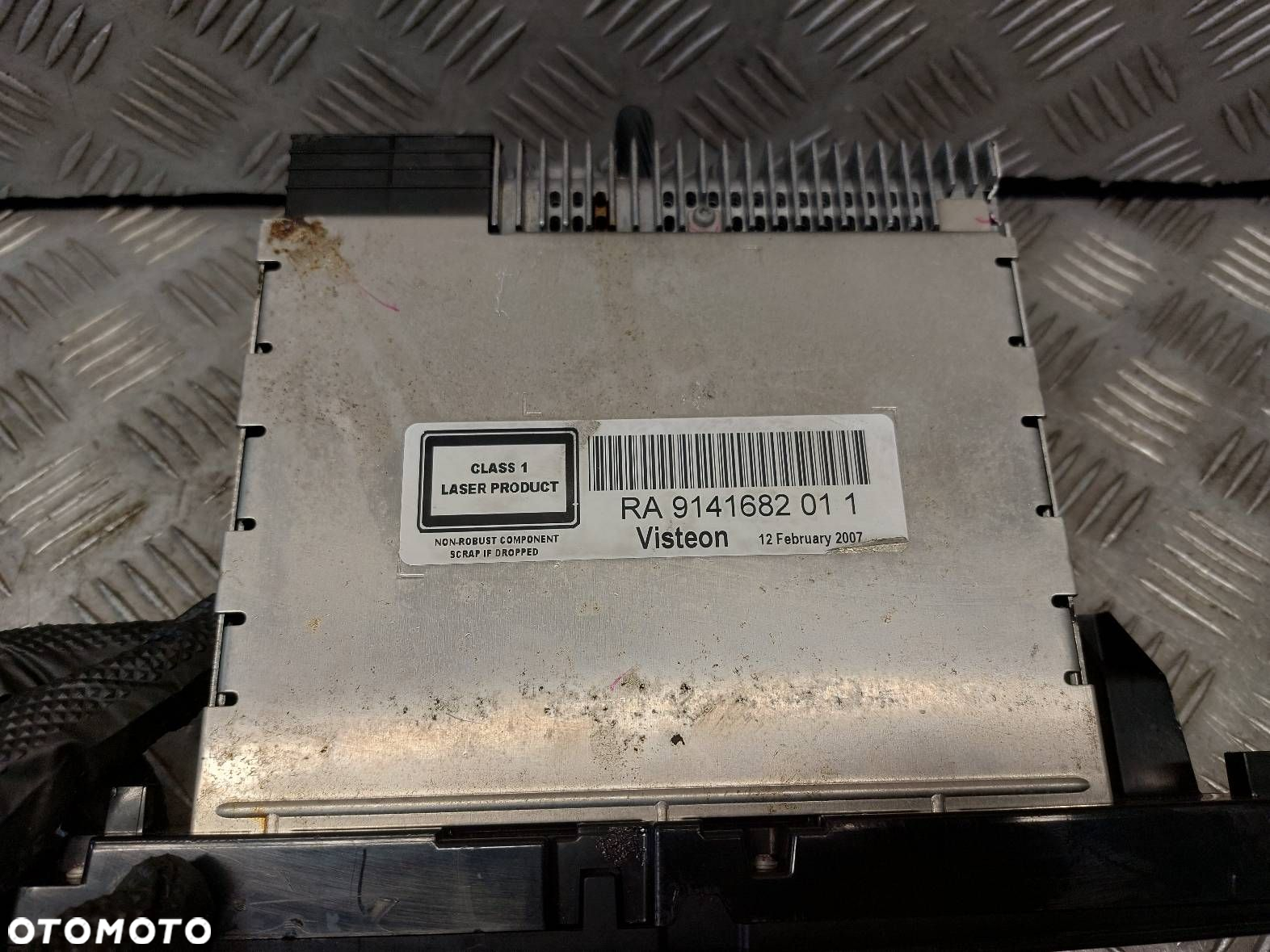 RADIO ODTWARZACZ  BMW E90 318d 65129141682 - 3