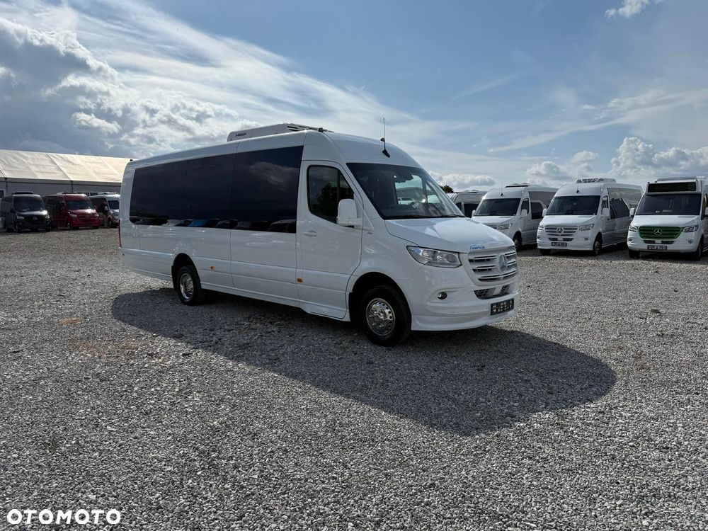 Mercedes-Benz Sprinter 517 - 3