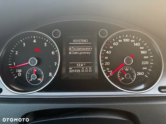 Volkswagen Passat 1.8 TSI Comfortline - 8