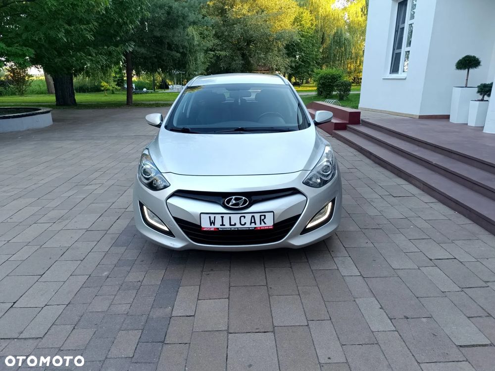 Hyundai i30 i30cw 1.4 CRDi Trend - 13